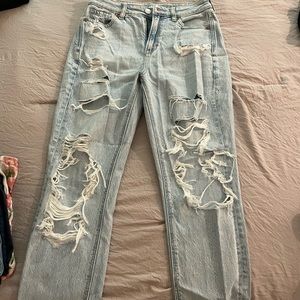American eagle jeans. Size 0. Worn max 2 times.